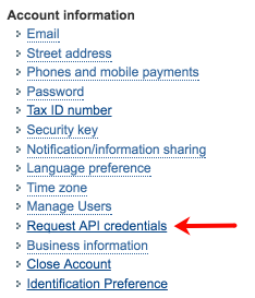 PayPal Kontoinformationen mit Pfeil, der auf das Listenelement „API-Anmeldeinformationen anfordern“ zeigt.